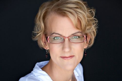 Julie Kenner